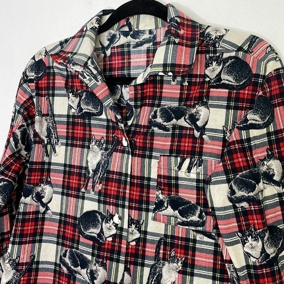 Fun cats print plaid buttons down shirt - Picture 2 of 7